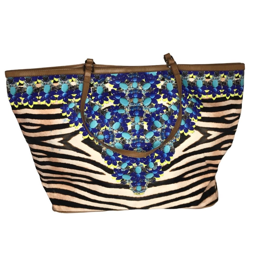 Stella & Dot Jeweled Zebra Capri Tote - Picture 2 of 12